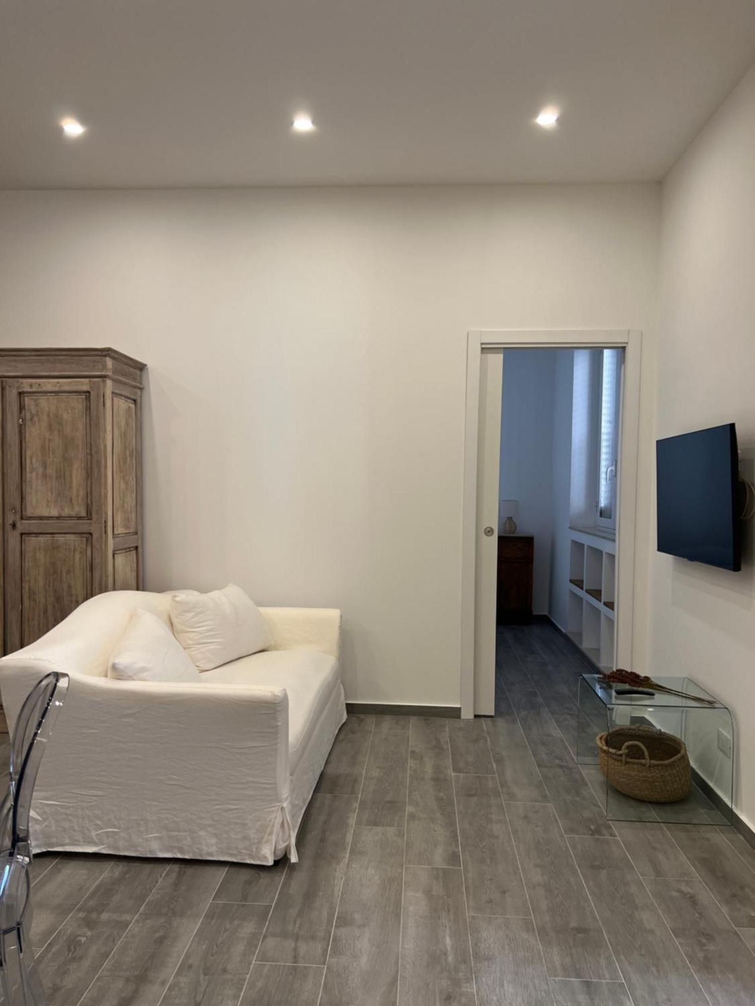 Dimora Donna Vitalia Apartments Trapani Esterno foto